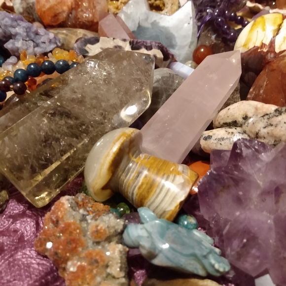 $80 Not so Mystery Box crystals - Picture 5 of 7